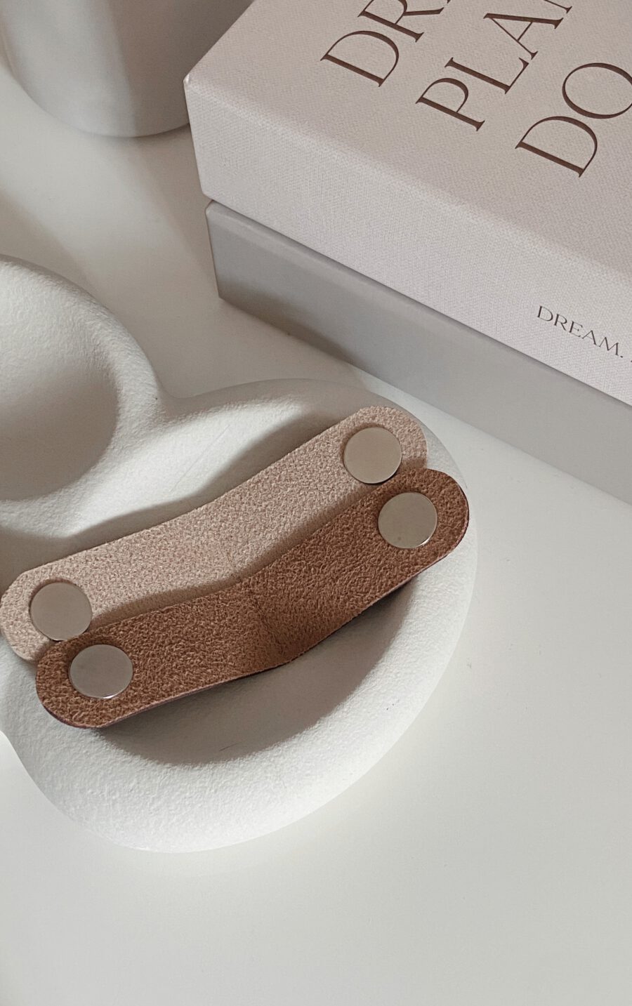 Everyday Magnetic Bookmark Beige – Bild 4